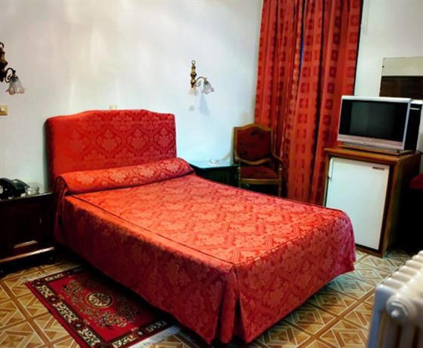 Hotel Suisse Algiers Zewnętrze zdjęcie